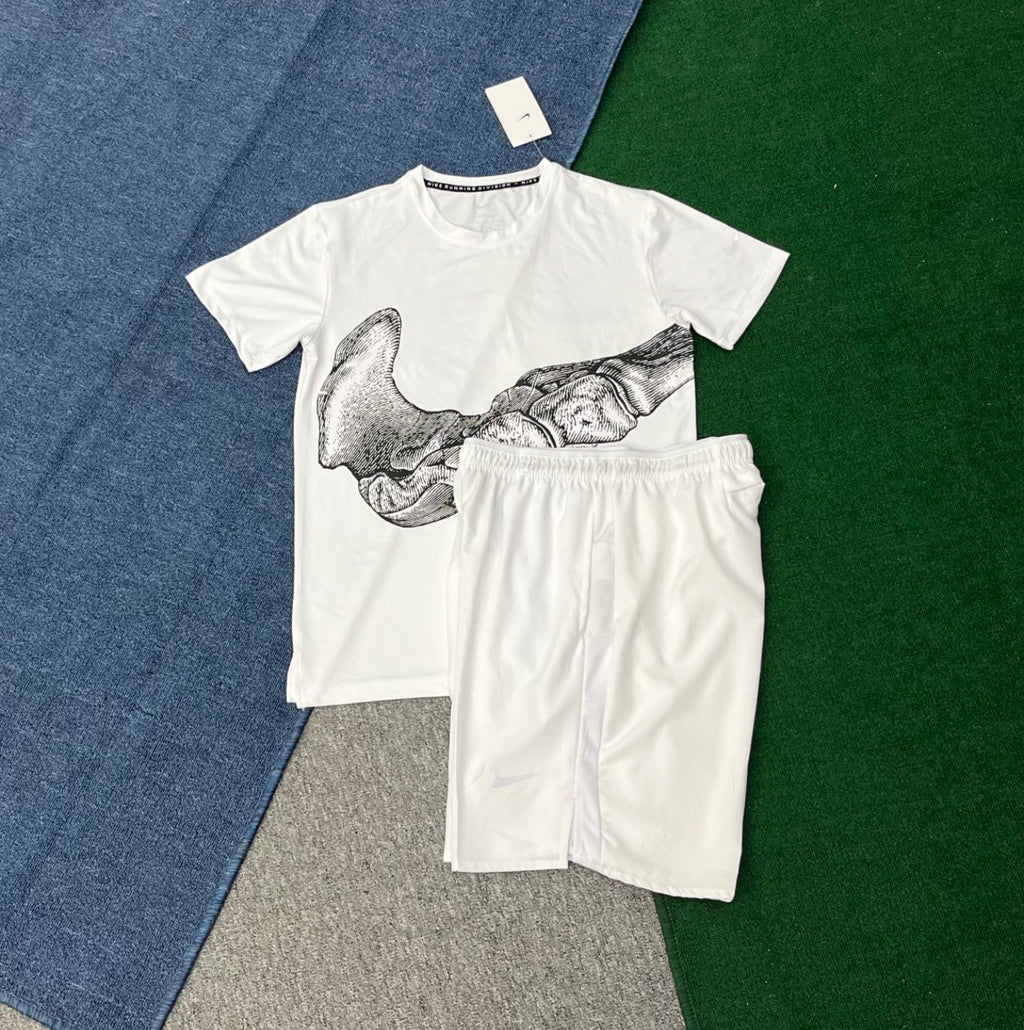 NIKE ENSEMBLE T-SHIRT ET SHORT | 031