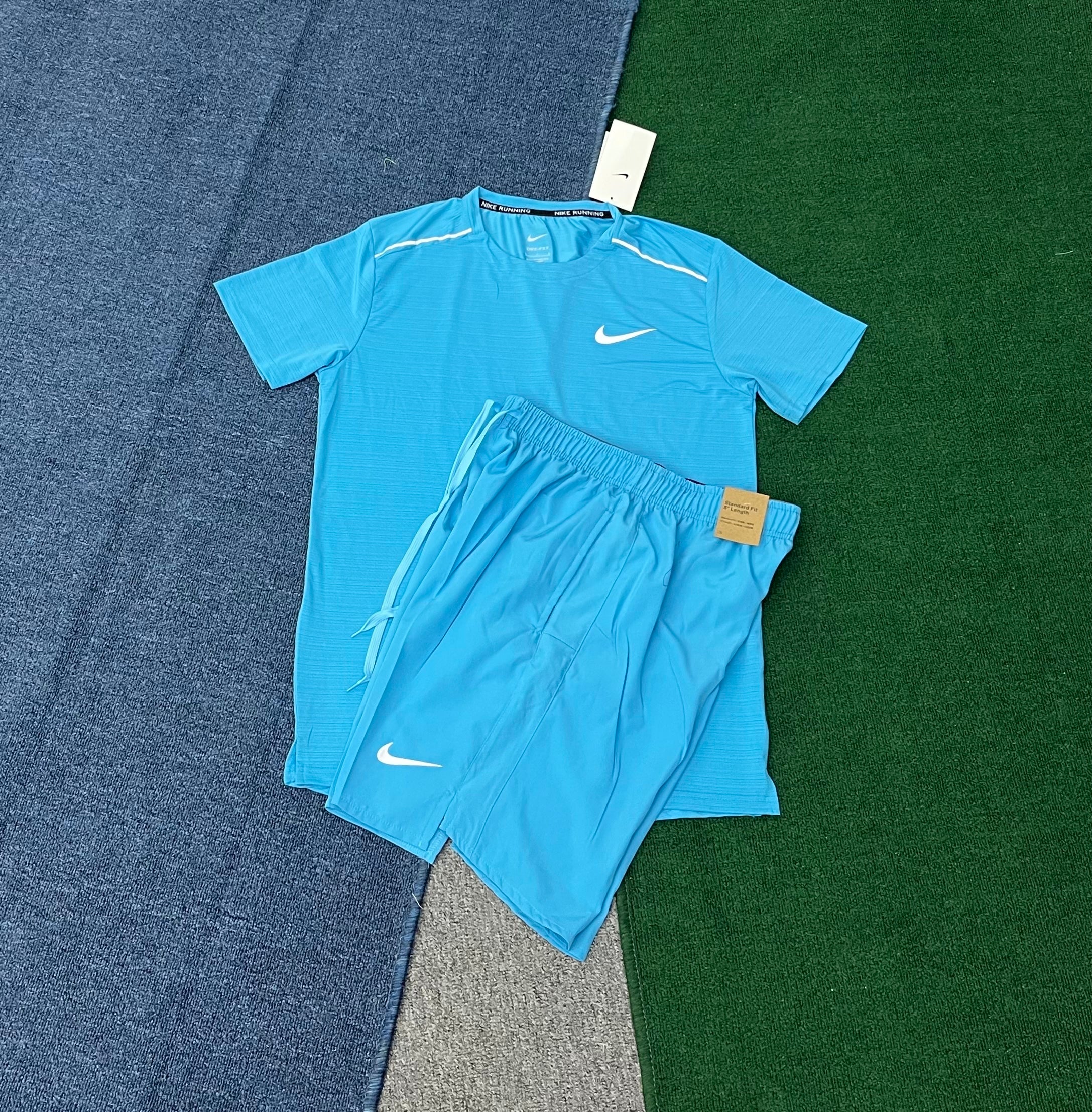 NIKE MILER ENSEMBLE T-SHIRT ET SHORT | 005