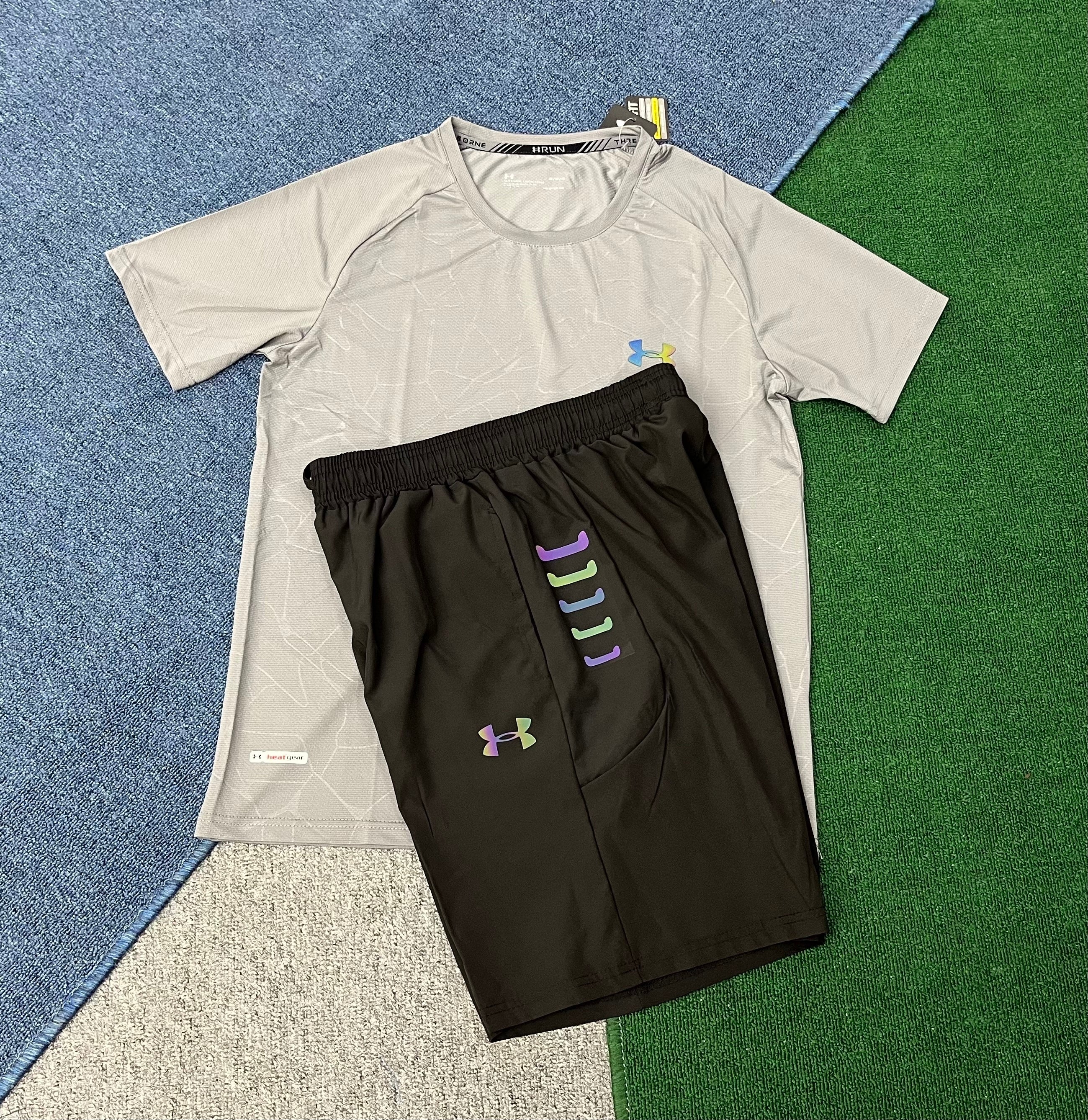 UNDER ARMOUR ENSEMBLE T-SHIRT ET SHORT | 023